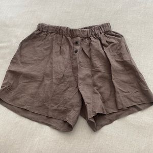 Everlane linen shorts (S)